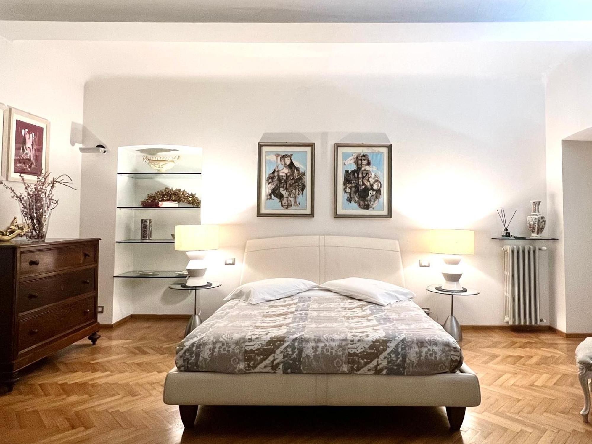 Comecasa Alfieri Elegant Apartment Asti Bagian luar foto